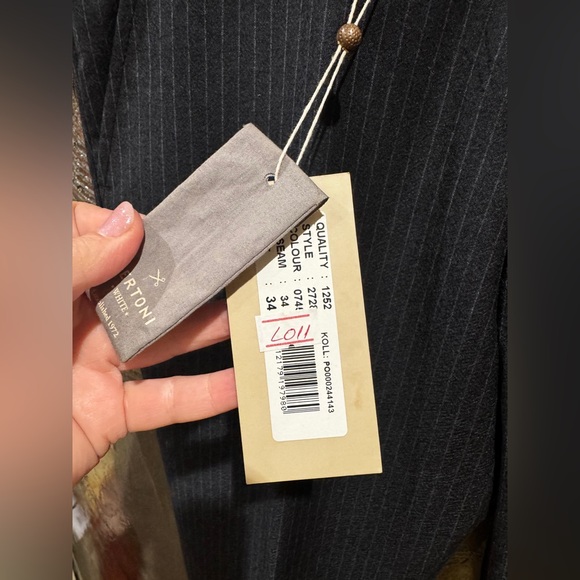 Bertoni Classic Gray Pinstripe Men’s 100% wool suit set Blazer and pants NWT - Picture 10 of 13